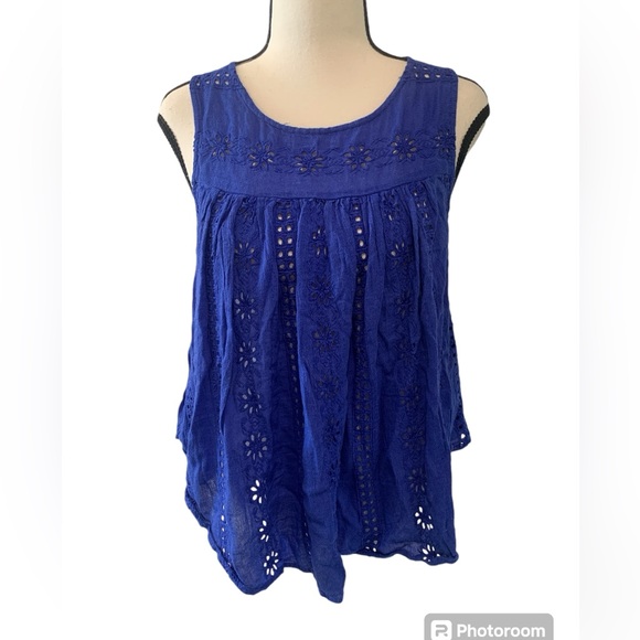 Gap | Flowy sleeveless top - Picture 1 of 5